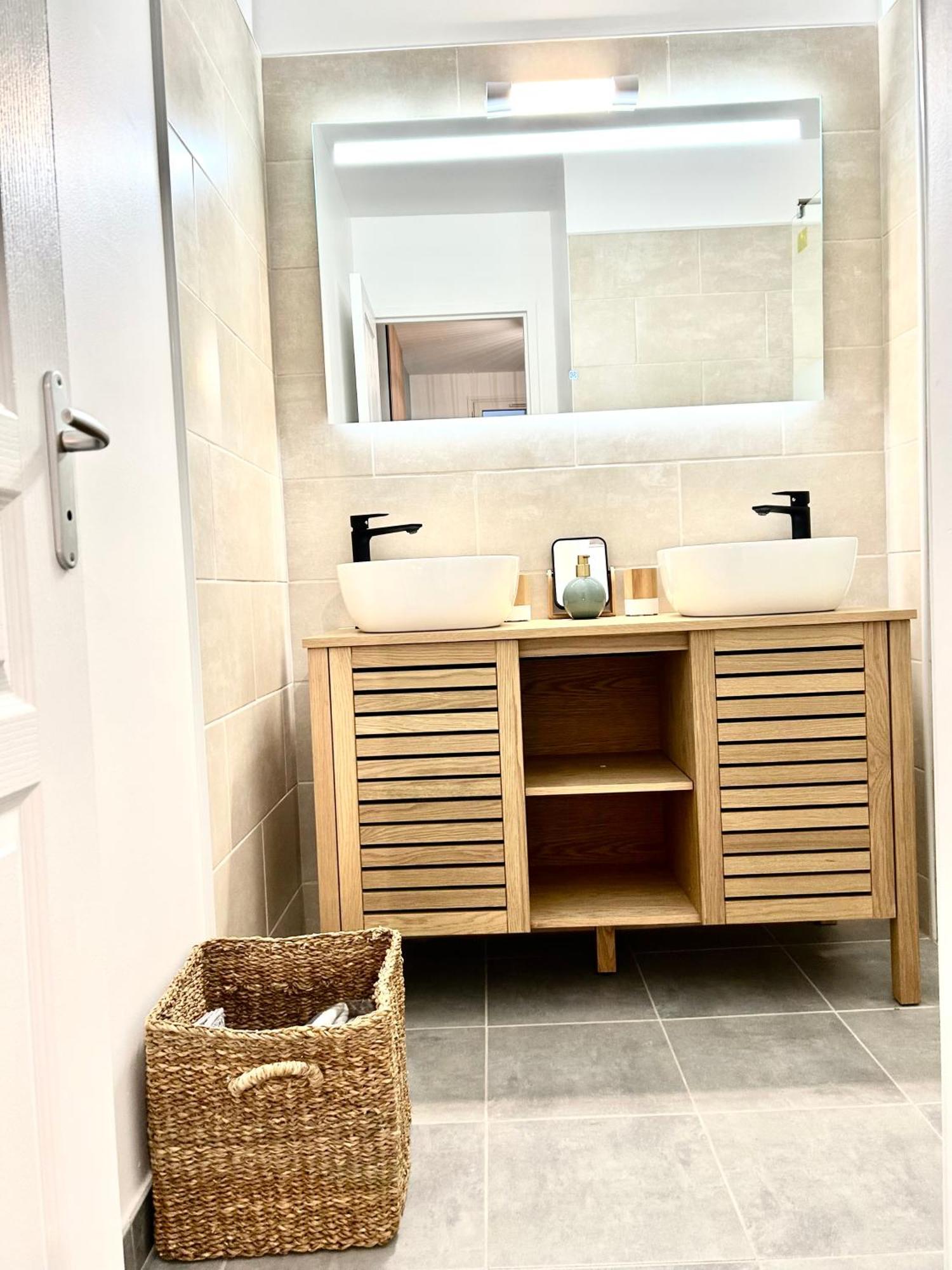 Perle Insulaire Apartment Saint-Denis Ngoại thất bức ảnh