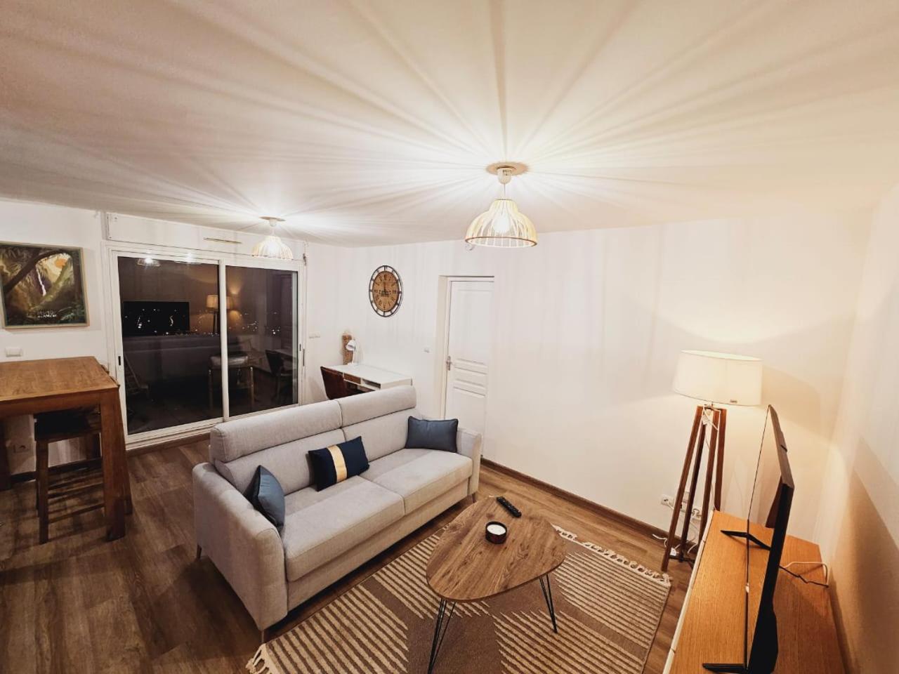 Perle Insulaire Apartment Saint-Denis Ngoại thất bức ảnh